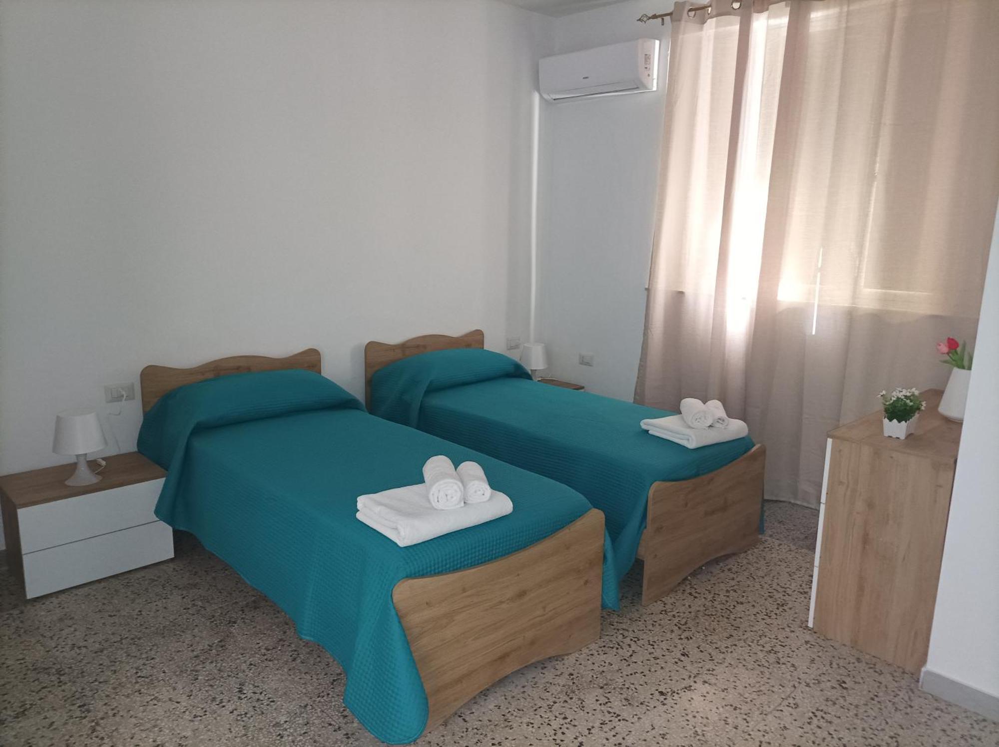 La Fiorita Apartman Canicattini Bagni Kültér fotó
