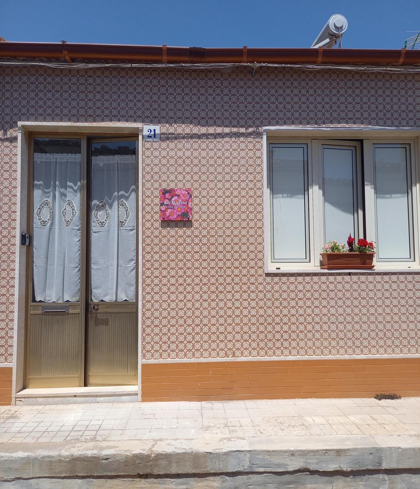 La Fiorita Apartman Canicattini Bagni Kültér fotó